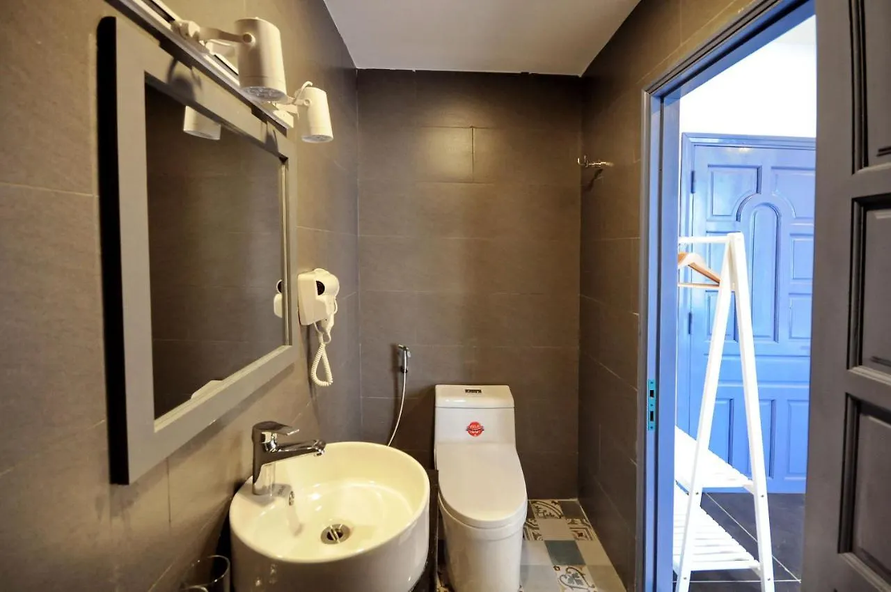 Lekima Hotel Nha Trang Vietnam
